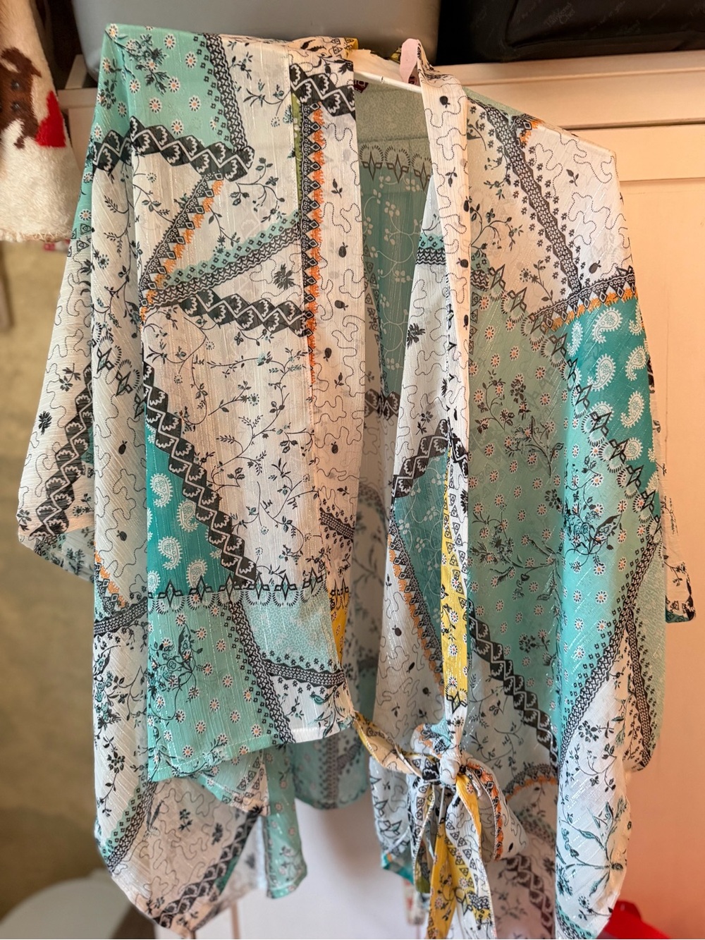 Lightweight Patchwork Floral Kimono — Mint, White & Yellow